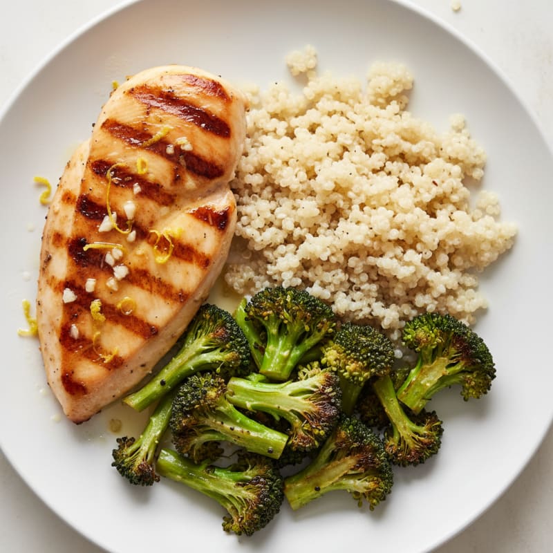 Grilled Chicken Breast with Quinoa and Roasted Broccoli