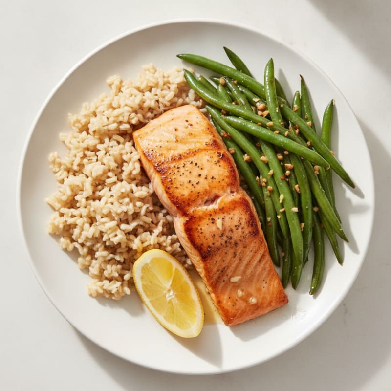 Seared Salmon Fillet with Garlic Green Beans and Brown Rice