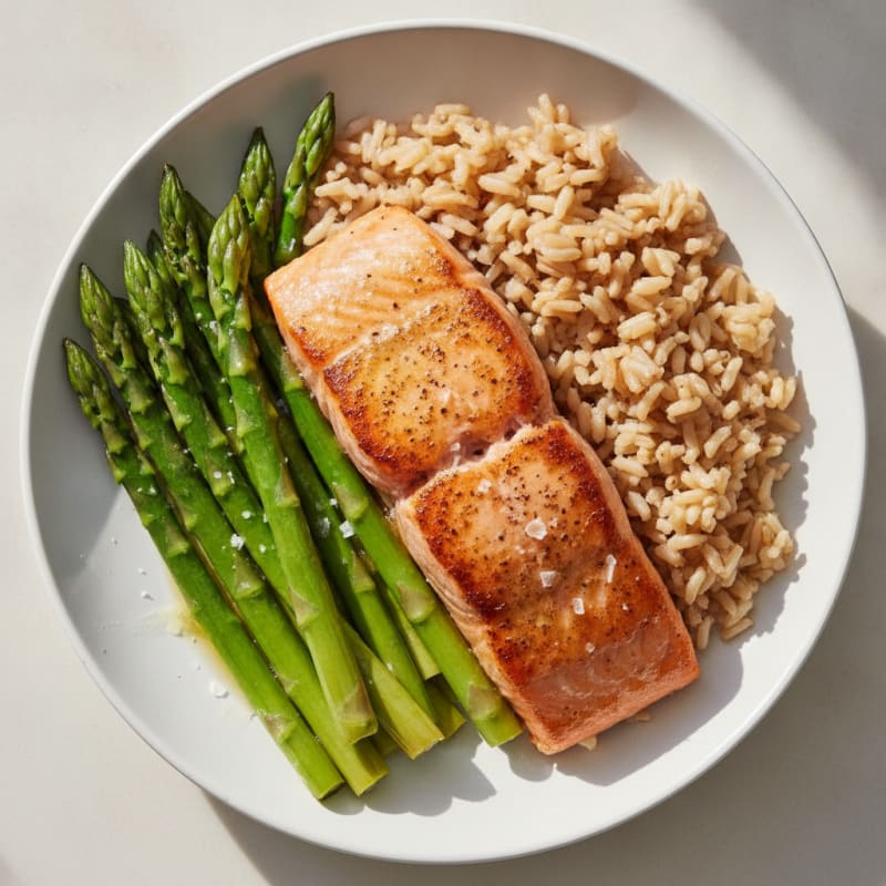 Seared Salmon with Steamed Asparagus and Brown Rice