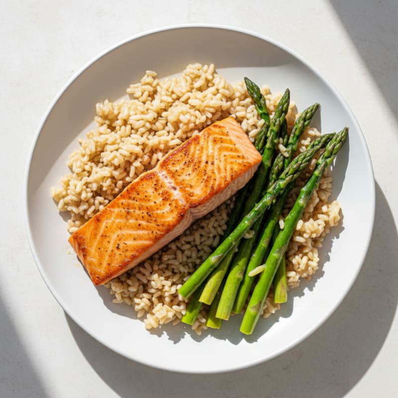 Seared Salmon with Steamed Asparagus and Brown Rice
