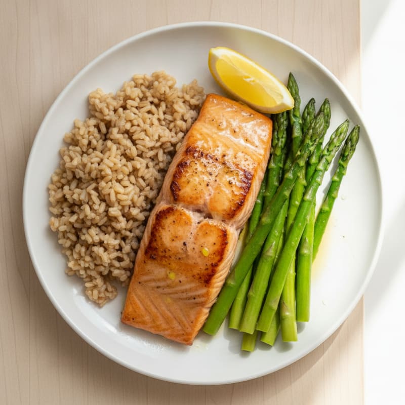Seared Salmon with Steamed Asparagus and Brown Rice