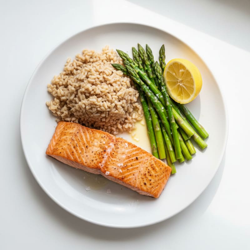 Seared Salmon Fillet with Steamed Asparagus and Brown Rice