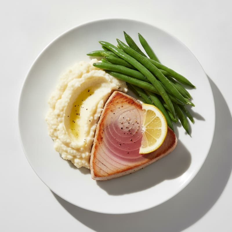 Seared Tuna Steak with Steamed Green Beans and Cauliflower Mash