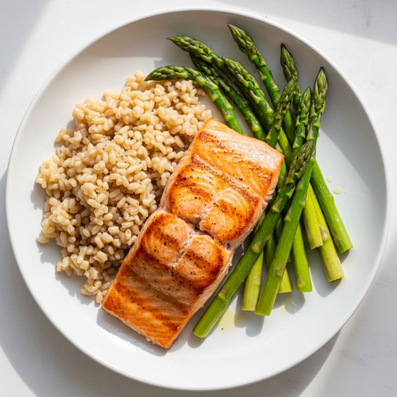 Seared Salmon with Steamed Asparagus and Brown Rice