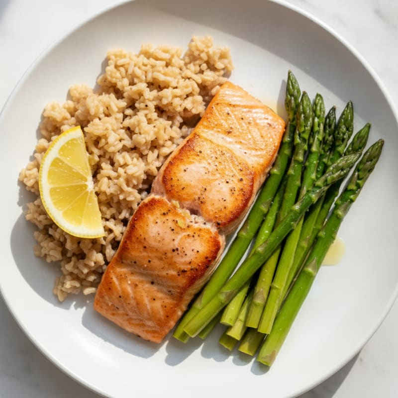 Seared Salmon Fillet with Steamed Asparagus and Brown Rice