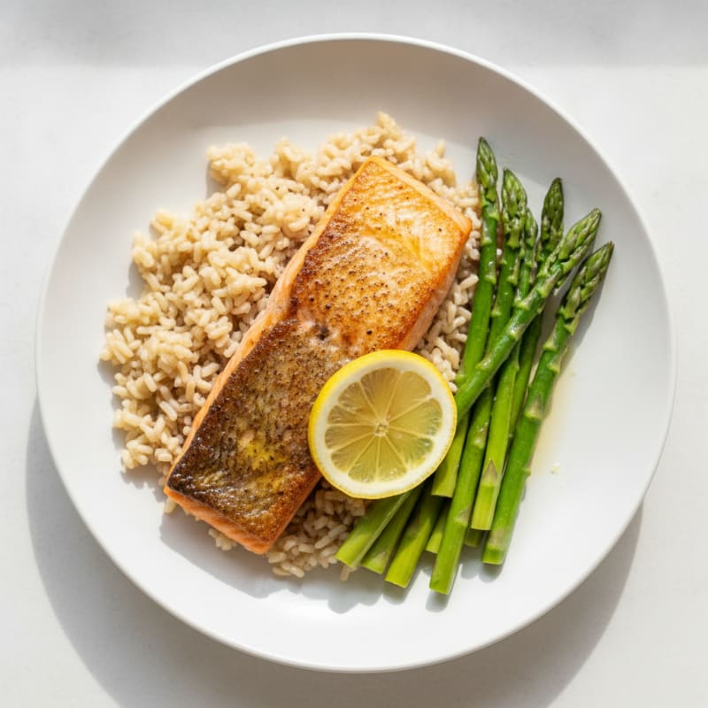 Seared Salmon with Steamed Asparagus and Brown Rice