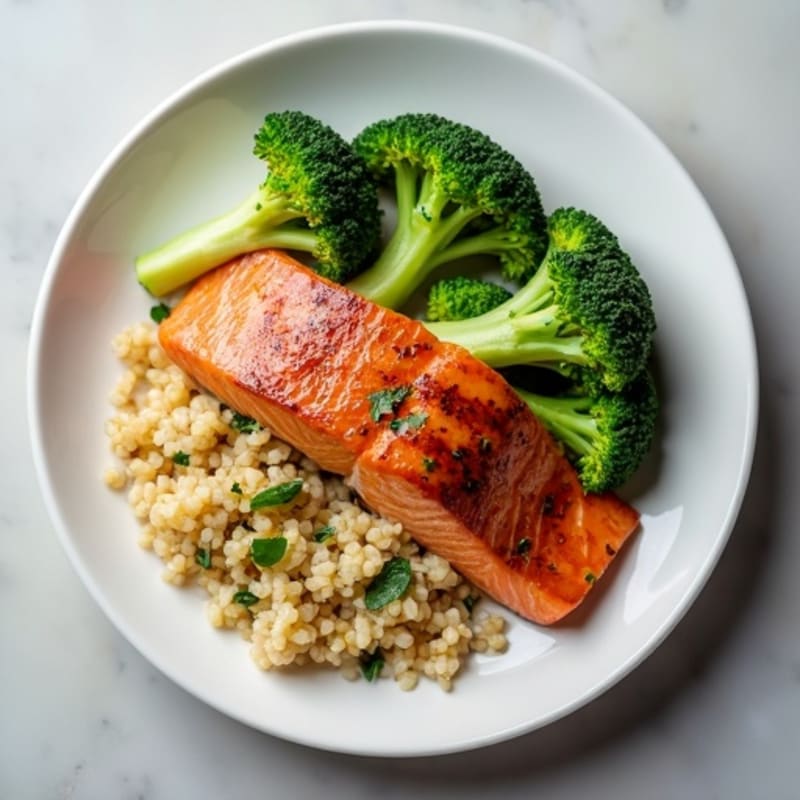 Seared Salmon with Steamed Broccoli and Quinoa