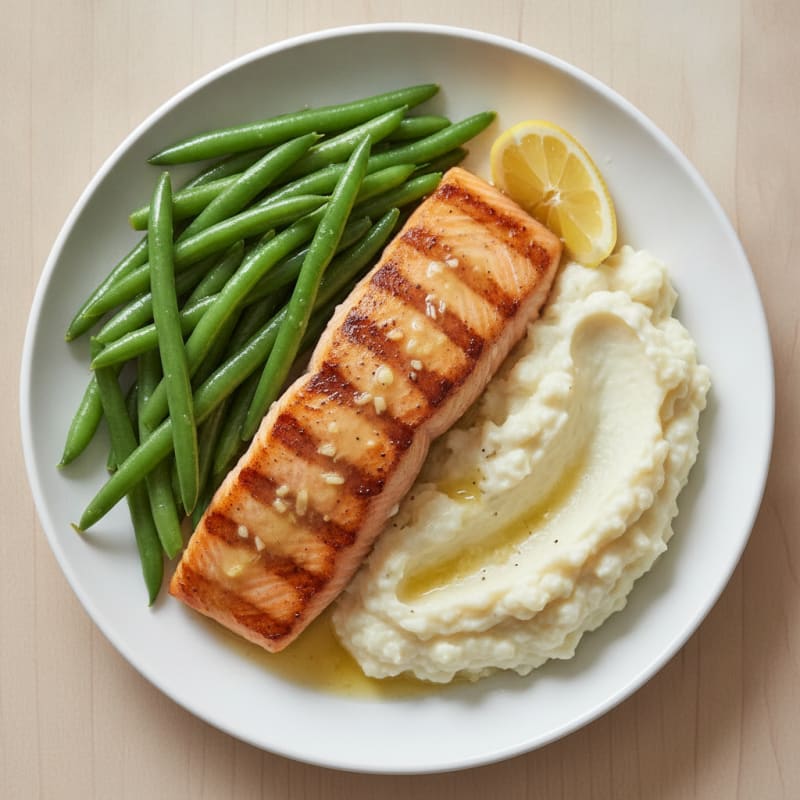Seared Salmon with Steamed Green Beans and Garlic Mashed Cauliflower