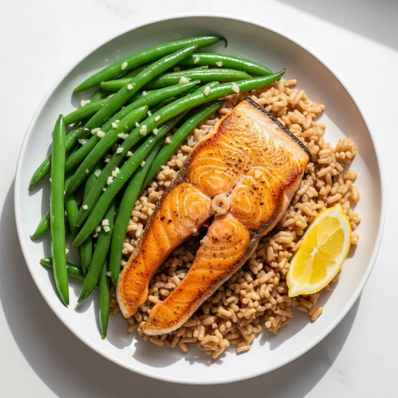 Seared Salmon Filet with Garlic Green Beans and Brown Rice