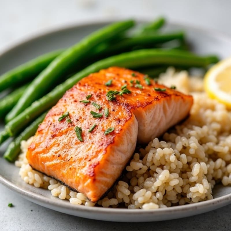 Seared Salmon Fillet with Steamed Green Beans and Brown Rice