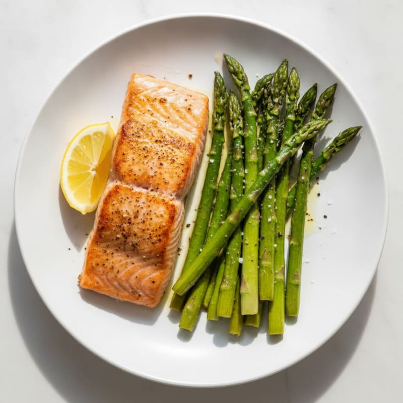 Pan-Seared Salmon with Roasted Asparagus