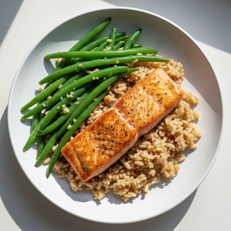 Seared Salmon Fillet with Garlic Green Beans and Brown Rice
