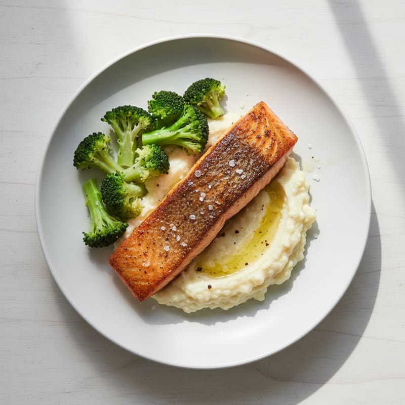 Seared Salmon with Steamed Broccoli and Garlic Cauliflower Mash