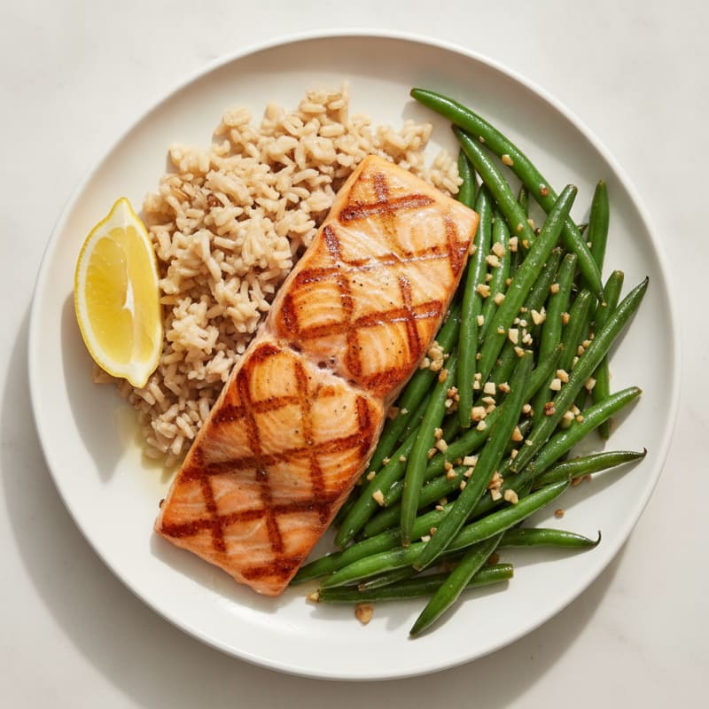 Seared Salmon Fillet with Garlic Green Beans and Brown Rice