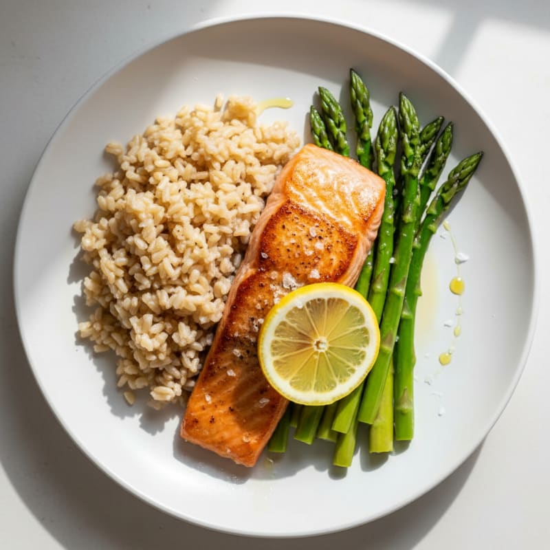 Seared Salmon Fillet with Steamed Asparagus and Brown Rice