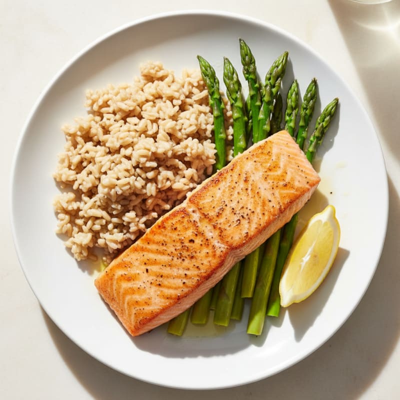 Seared Salmon Fillet with Steamed Asparagus and Brown Rice