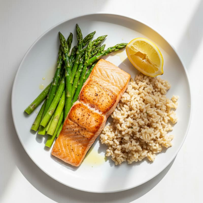 Seared Salmon with Steamed Asparagus and Brown Rice