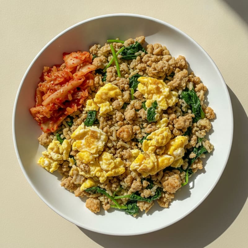 Scrambled Eggs with Ground Turkey and Spinach Rice