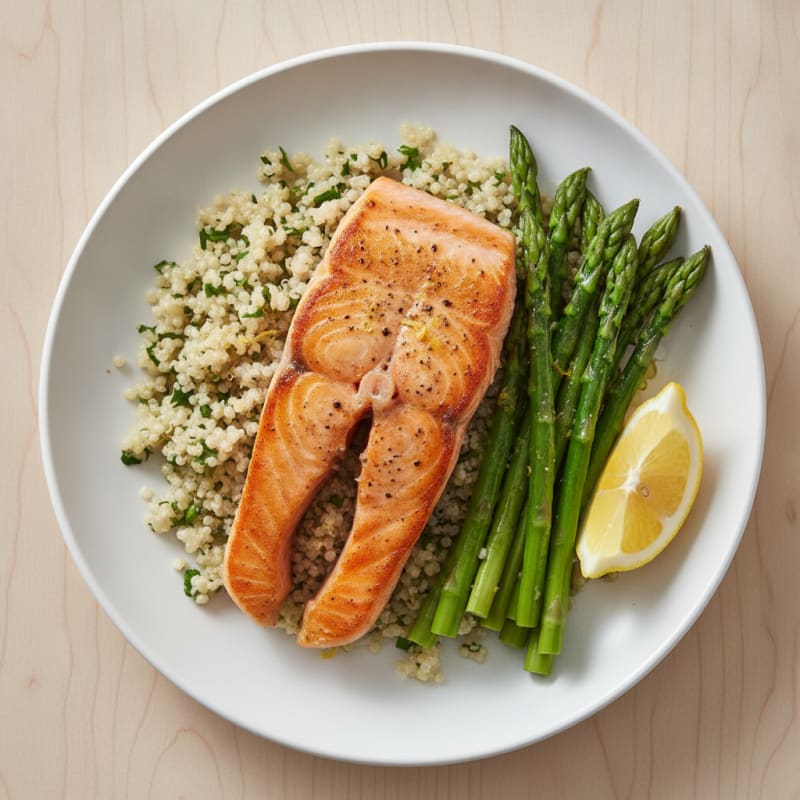 Seared Salmon Fillet with Garlic Quinoa and Steamed Asparagus