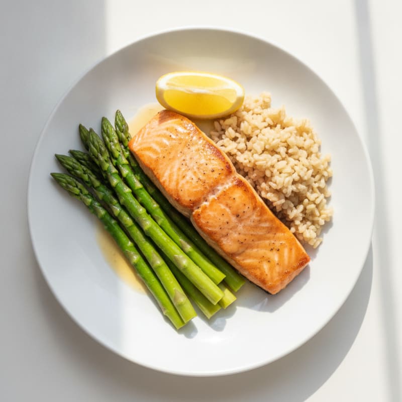 Seared Salmon with Steamed Asparagus and Brown Rice