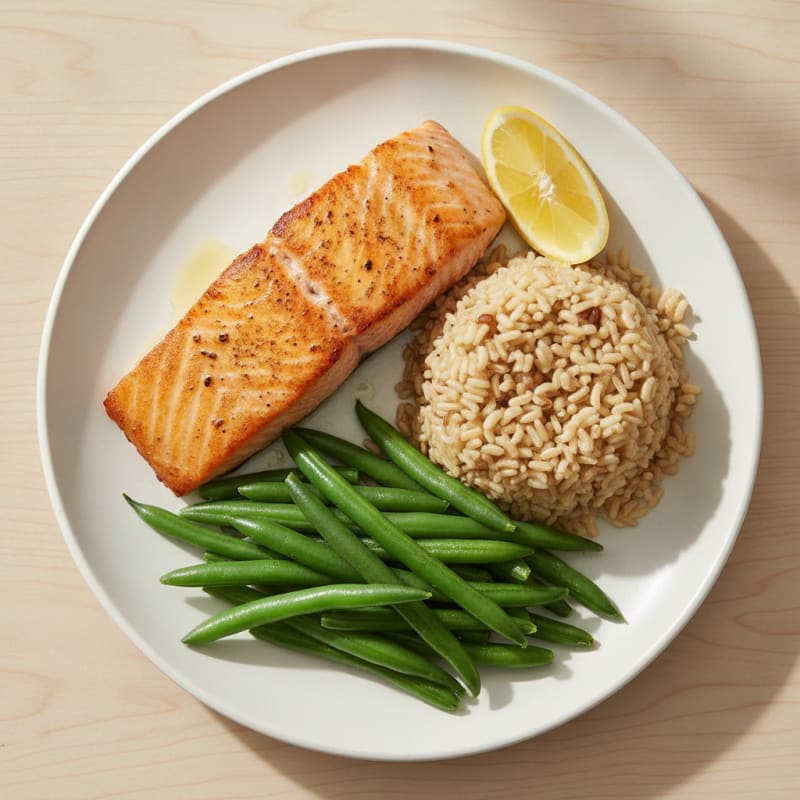 Seared Salmon with Steamed Green Beans and Brown Rice
