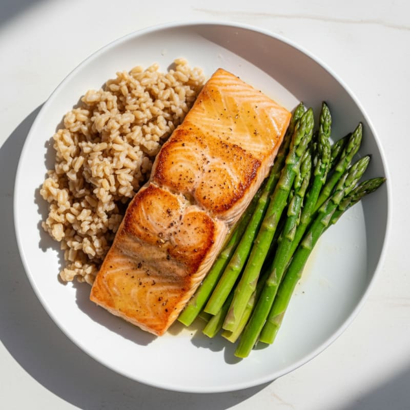 Seared Salmon with Steamed Asparagus and Brown Rice