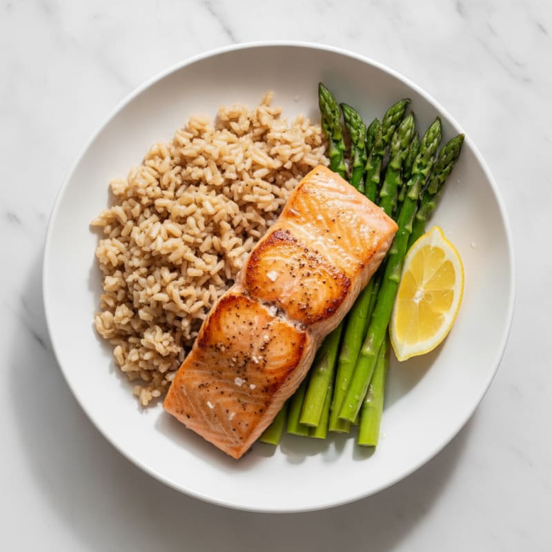 Seared Salmon Fillet with Steamed Asparagus and Brown Rice