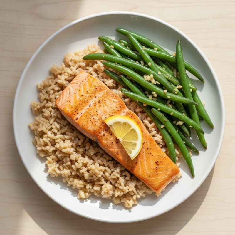 Seared Salmon Fillet with Garlic Green Beans and Brown Rice