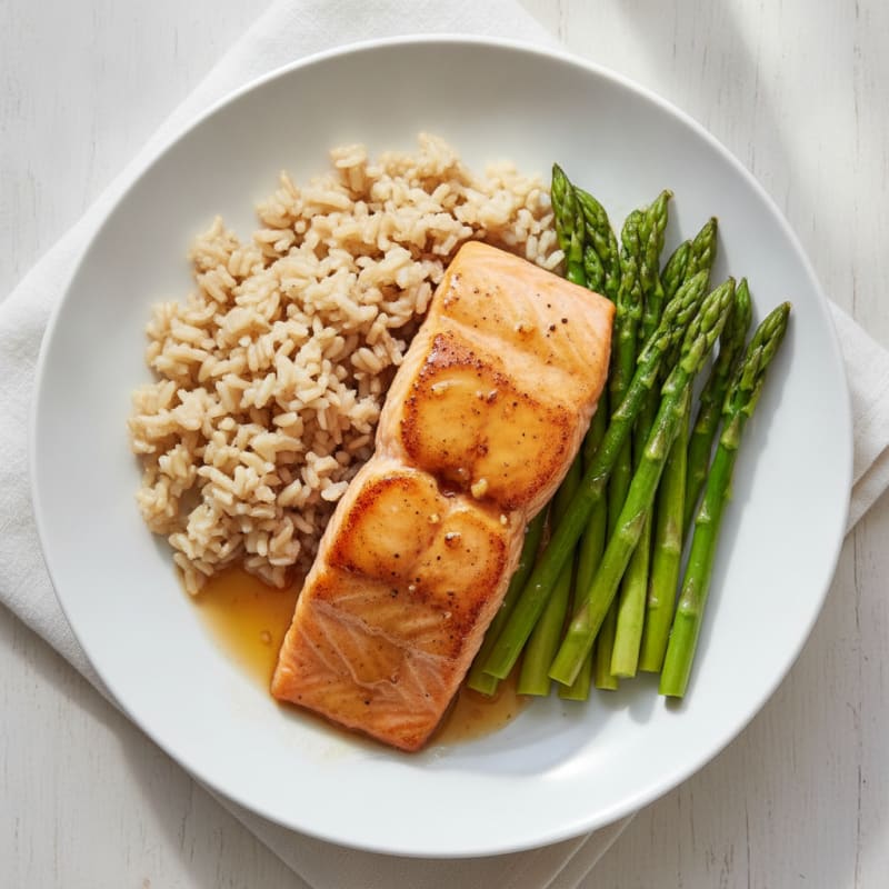 Seared Salmon Fillet with Brown Rice and Steamed Asparagus