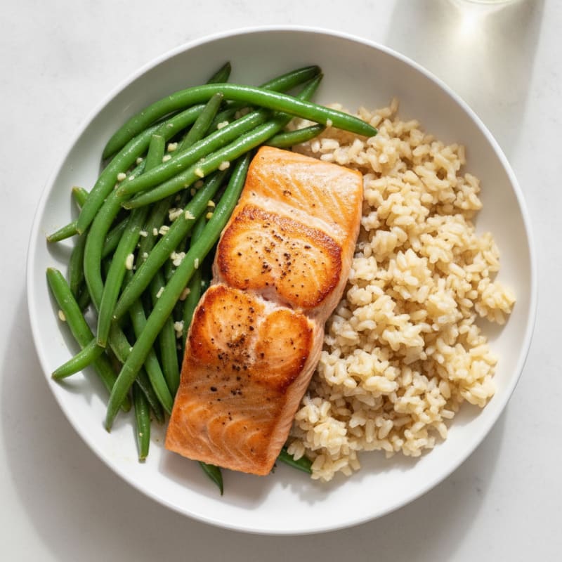 Seared Salmon Fillet with Garlic Green Beans and Brown Rice