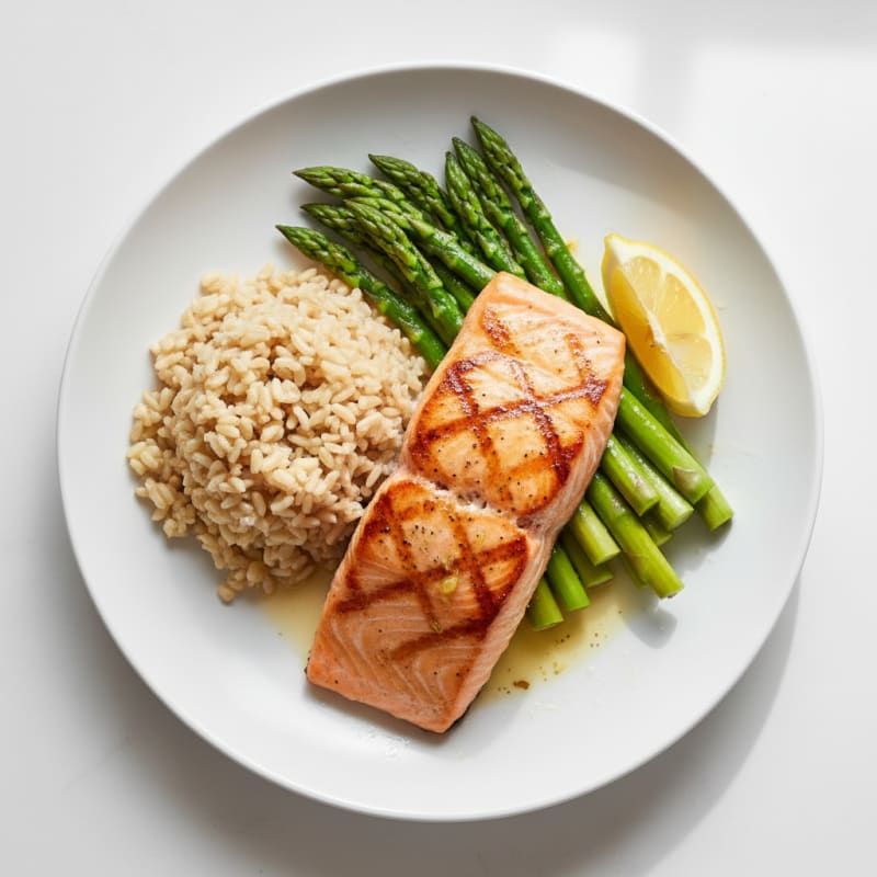 Seared Salmon with Steamed Asparagus and Brown Rice