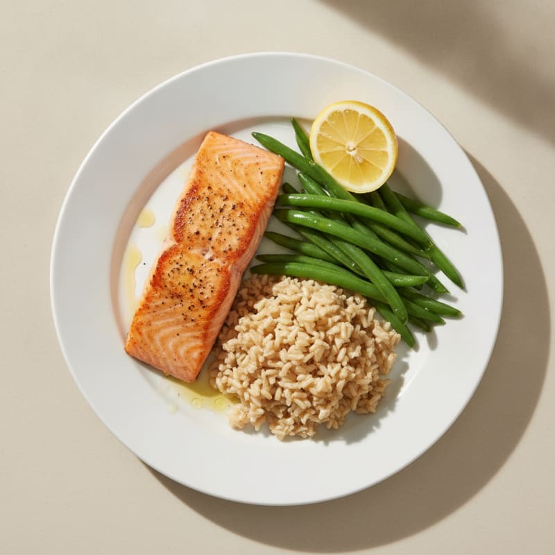 Seared Salmon with Steamed Green Beans and Brown Rice