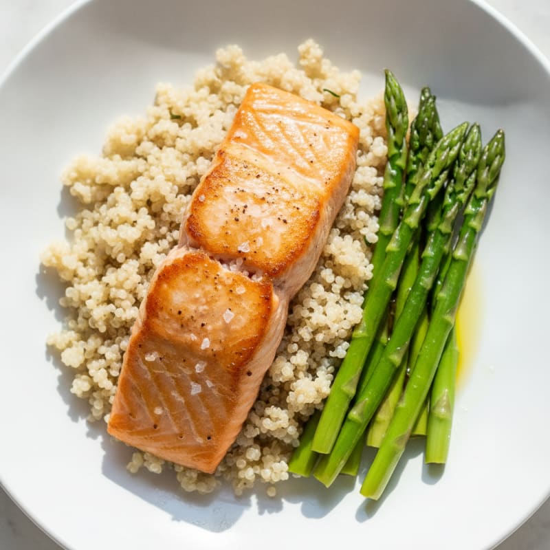 Seared Salmon Fillet with Steamed Asparagus and Quinoa