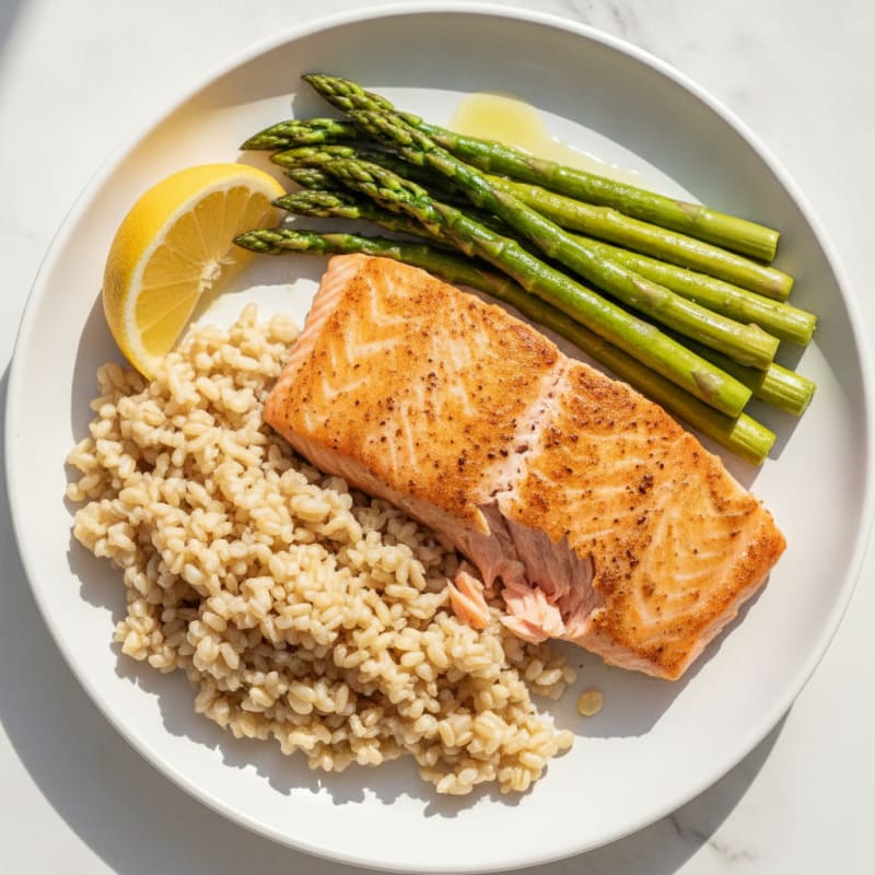 Seared Salmon with Steamed Asparagus and Brown Rice