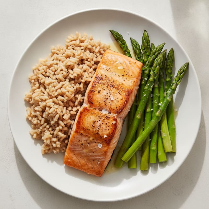 Seared Salmon Fillet with Steamed Asparagus and Brown Rice