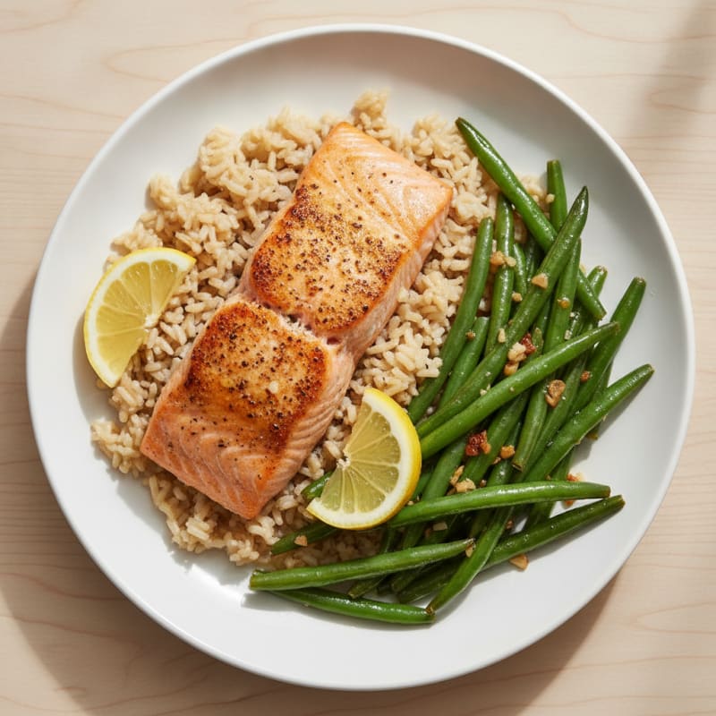 Seared Salmon Fillet with Garlic Green Beans and Brown Rice