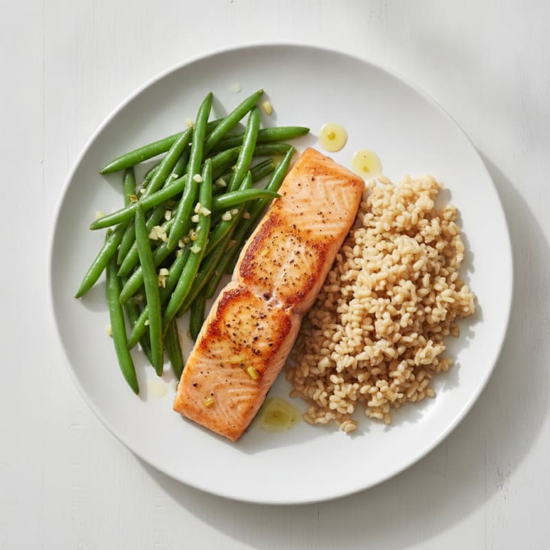 Seared Salmon Fillet with Garlic Green Beans and Brown Rice