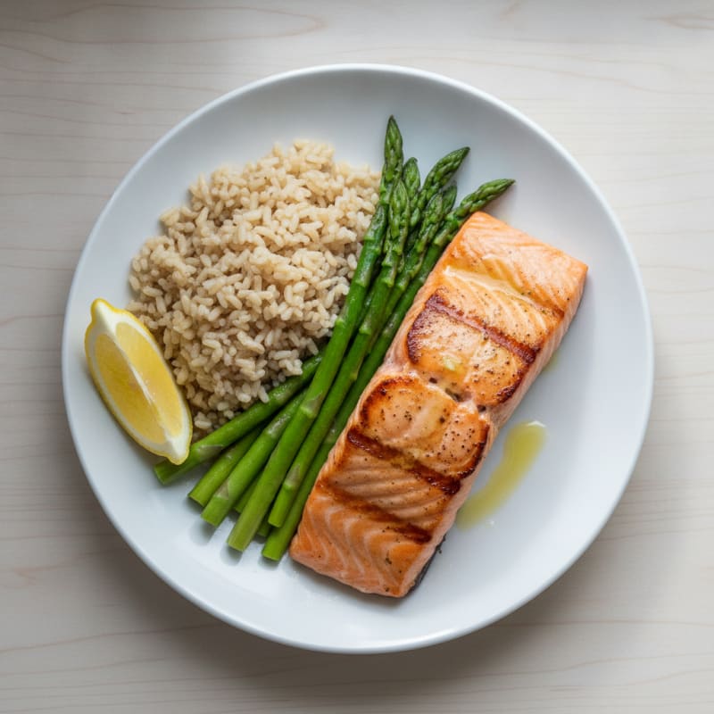 Seared Salmon with Steamed Asparagus and Brown Rice