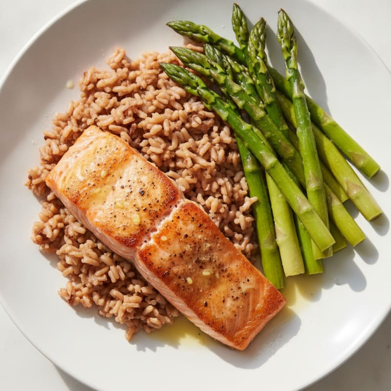 Seared Salmon Fillet with Steamed Asparagus and Brown Rice