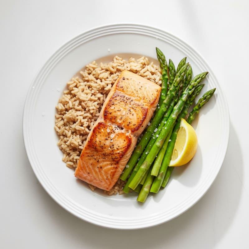 Seared Salmon Fillet with Steamed Asparagus and Brown Rice