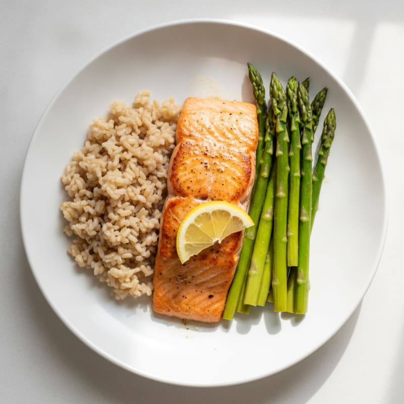 Seared Salmon Fillet with Steamed Asparagus and Brown Rice