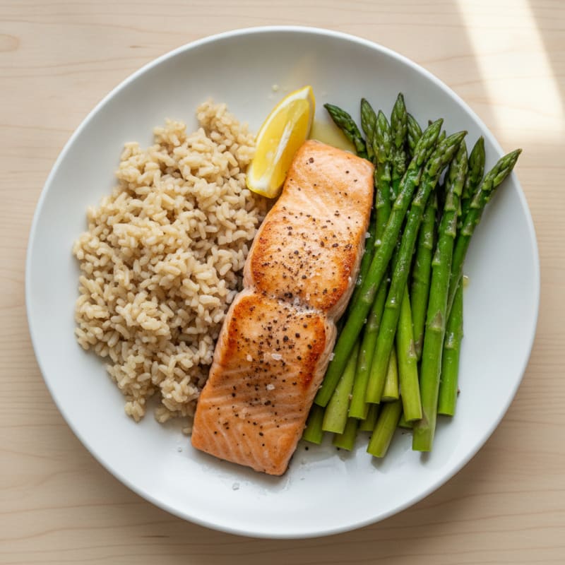 Seared Salmon with Steamed Asparagus and Brown Rice