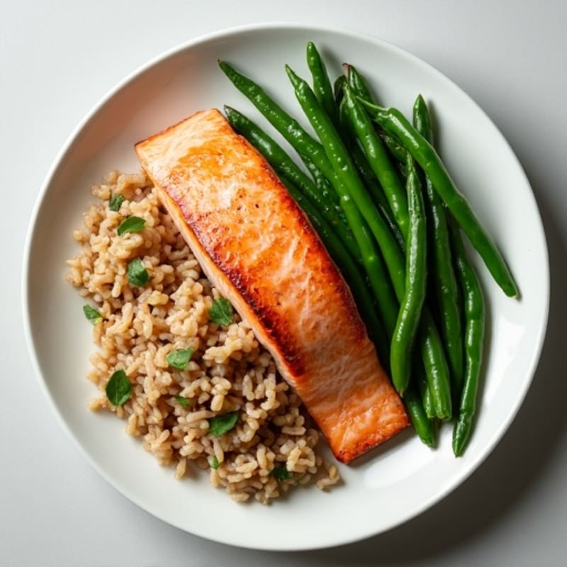 Seared Salmon Fillet with Steamed Green Beans and Brown Rice