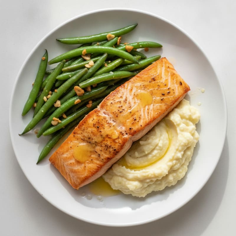 Seared Salmon with Garlic Green Beans and Mashed Cauliflower
