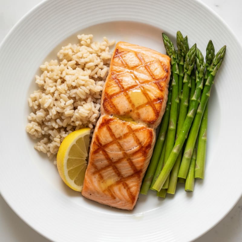 Seared Salmon with Steamed Asparagus and Brown Rice