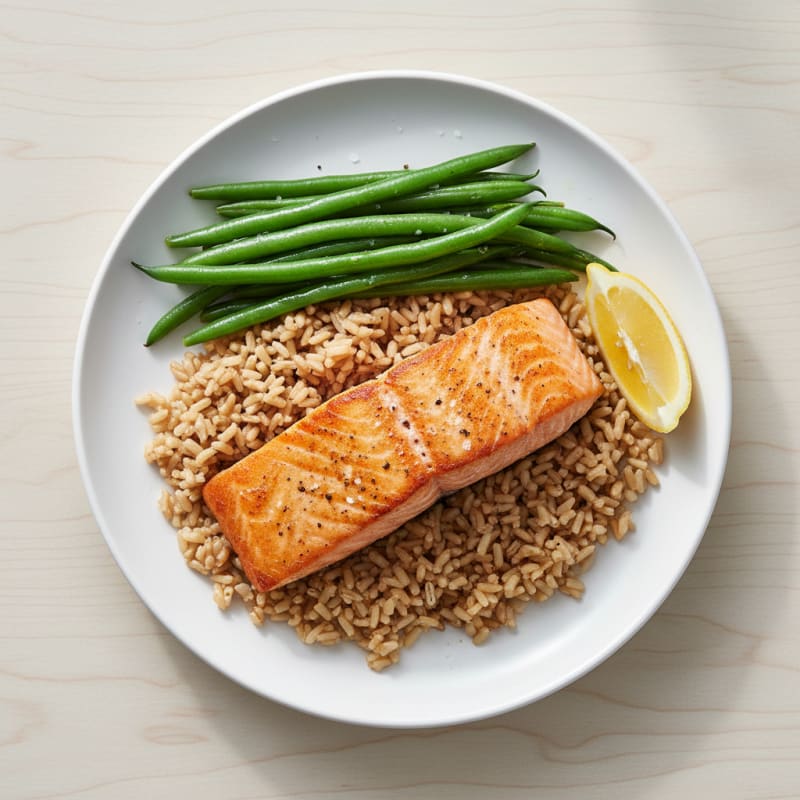 Seared Salmon with Steamed Green Beans and Brown Rice