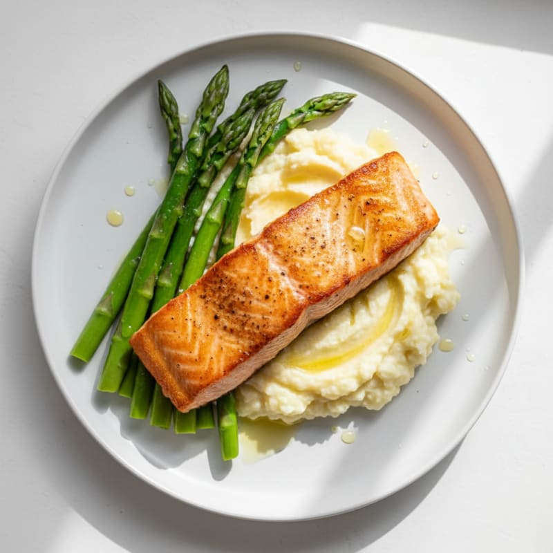 Seared Salmon with Steamed Asparagus and Garlic Mashed Cauliflower