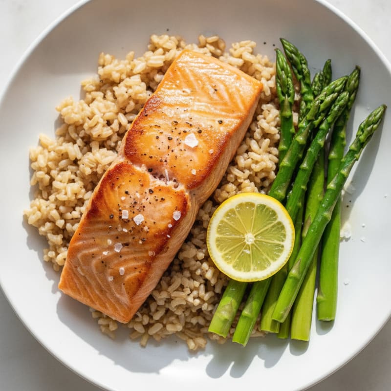 Seared Salmon with Steamed Asparagus and Brown Rice