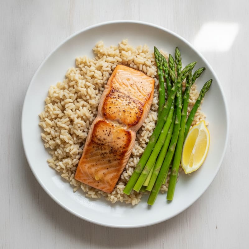 Seared Salmon Fillet with Steamed Asparagus and Brown Rice