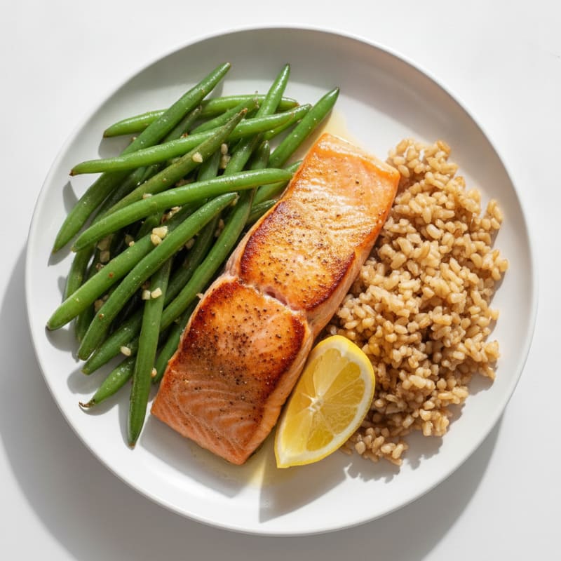 Seared Salmon Filet with Garlic Green Beans and Brown Rice